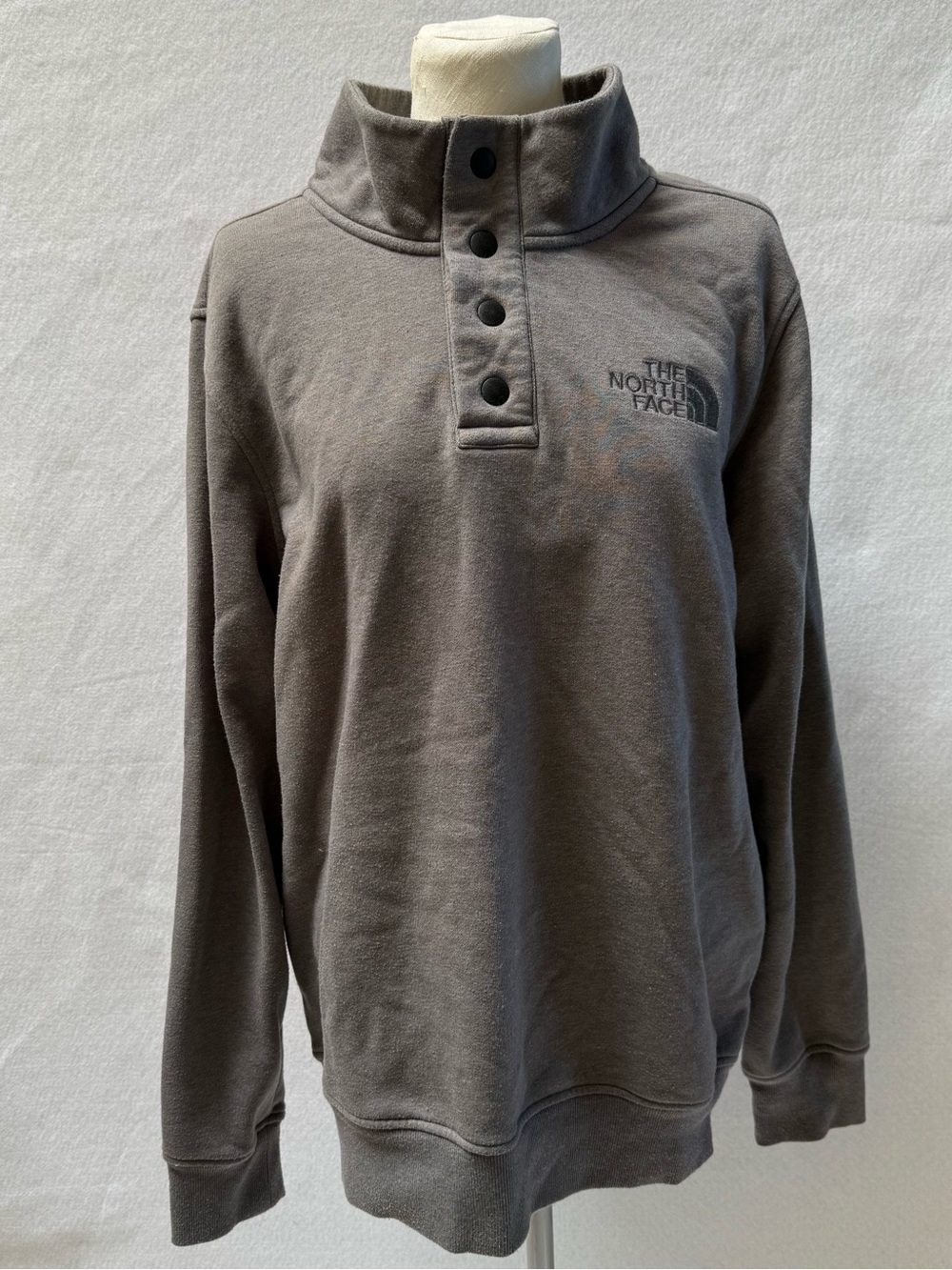 The North Face Men's Gray Snap‑Button Pullover